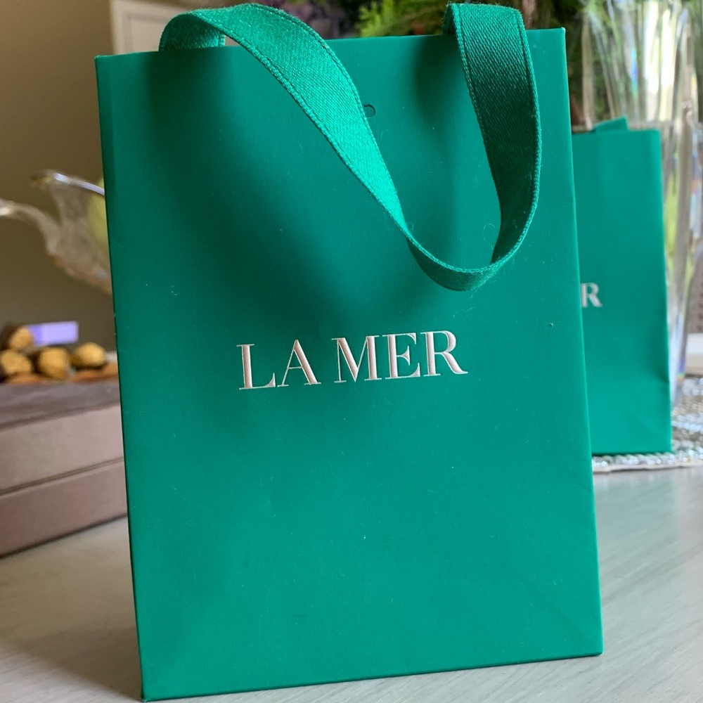 La Mer gift bag small size plus 5 empty jars